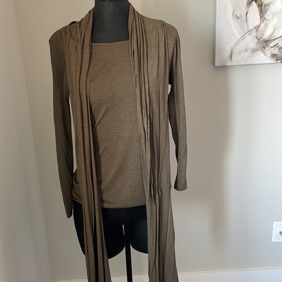 Multi Way Blouse - Picture 2 of 3